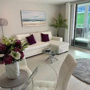 Marina Club - Luxury In Ocean Village , Gibraltar Gibraltar