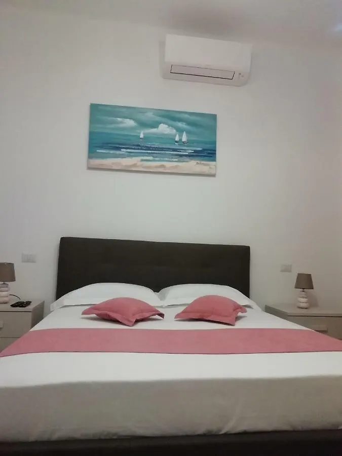 Roel Garden View Apartment La Spezia