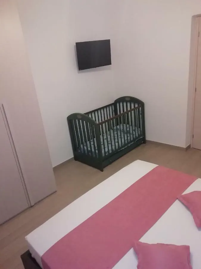 Roel Garden View Apartment La Spezia